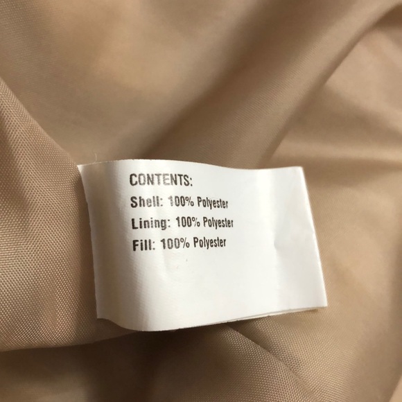 🌺🌺NEW GALLERY QUILTED BEIGE COAT SIZE M - Picture 8 of 11